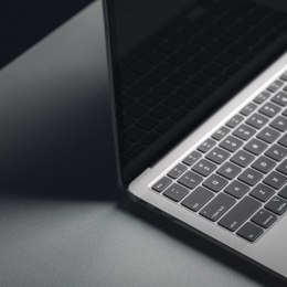 Moshi iVisor XT - Folia ochronna na ekran MacBook Pro 16" (M3/M2/M1/2023-2021) (czarna ramka)